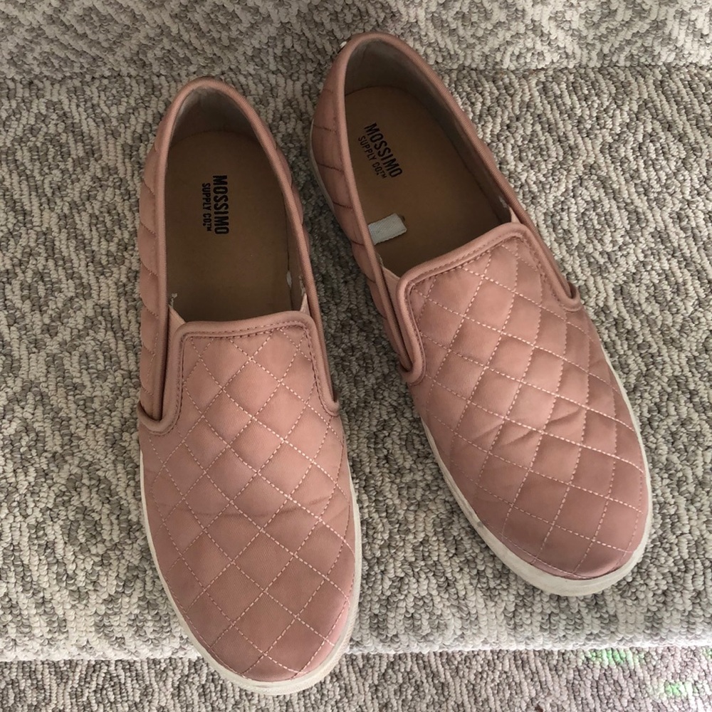 Quilted Slip on Tennis Shoes